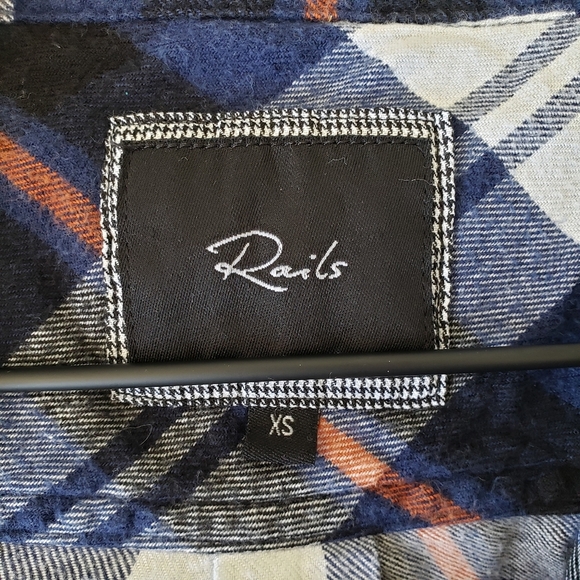 Rails Plaid Button Down Shirt Blouse  Flannel Navy Blue SZ XS - Picture 2 of 5